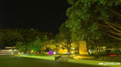 逐羊园夜景