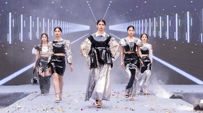 全球专业的电子竞技平台,浩方电竞平台：大学生时装秀精彩上演