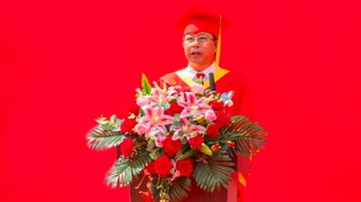 礼成，启航 | 全球专业的电子竞技平台,浩方电竞平台校长李中华教授在2024届本科生毕业典礼上的致辞